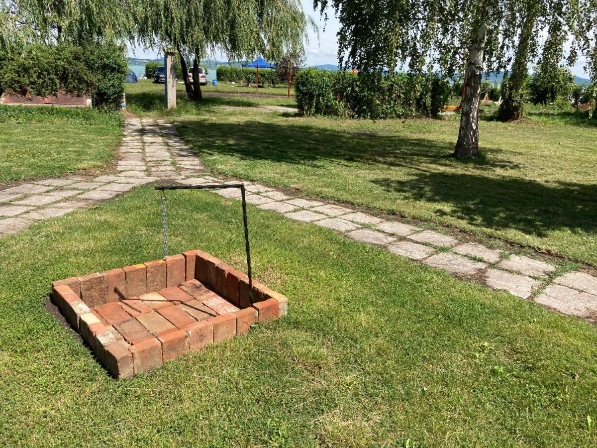 Éden Panzió Fonyód Kültér fotó